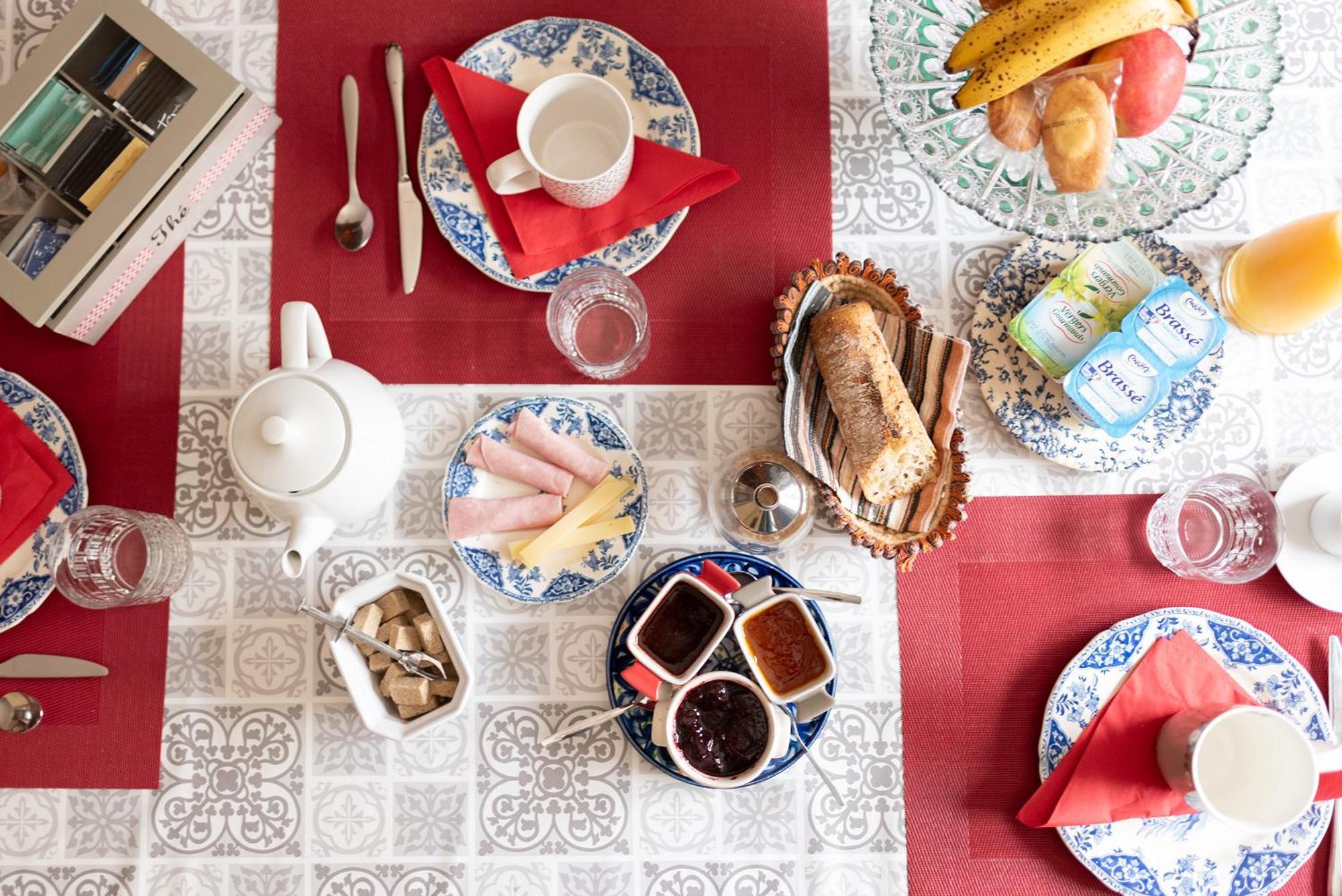 Bed and Breakfast Au Nid De La Madeleine Gaillac Zewnętrze zdjęcie